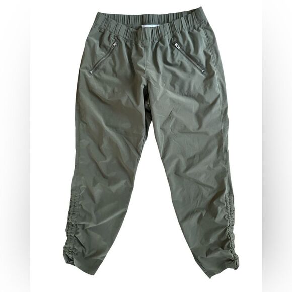 Athleta Olive Brooklyn Jogger Track Pants Size 8 Zipper Pockets Lightweight - Picture 2 of 8